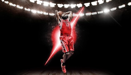 开云官方-拉维尔队在对决中赢得胜利，实力逐渐增强，拉尔维斯