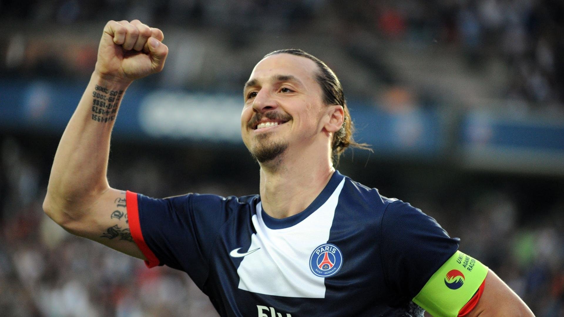 与国际瑜伽大师合作，举办大师班，国际知名瑜伽大师